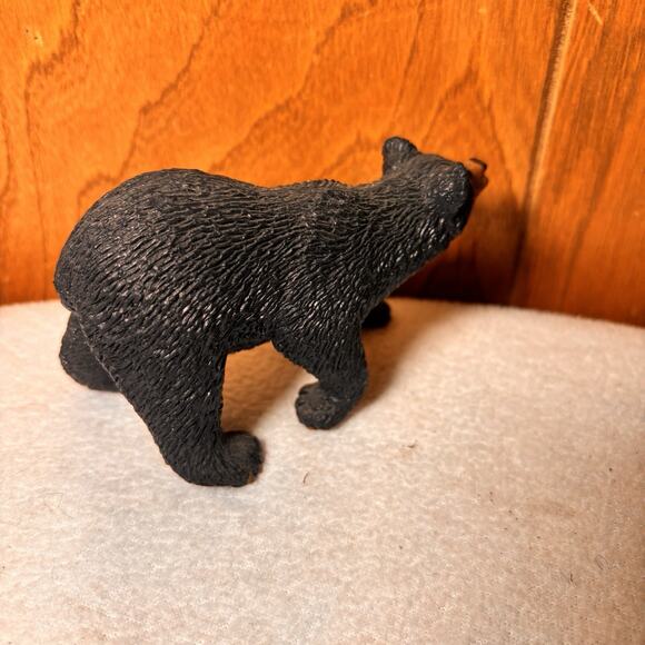 Safari Ltd 1997 Black Bear Wildlife Animal Figure - Picture 3 of 4